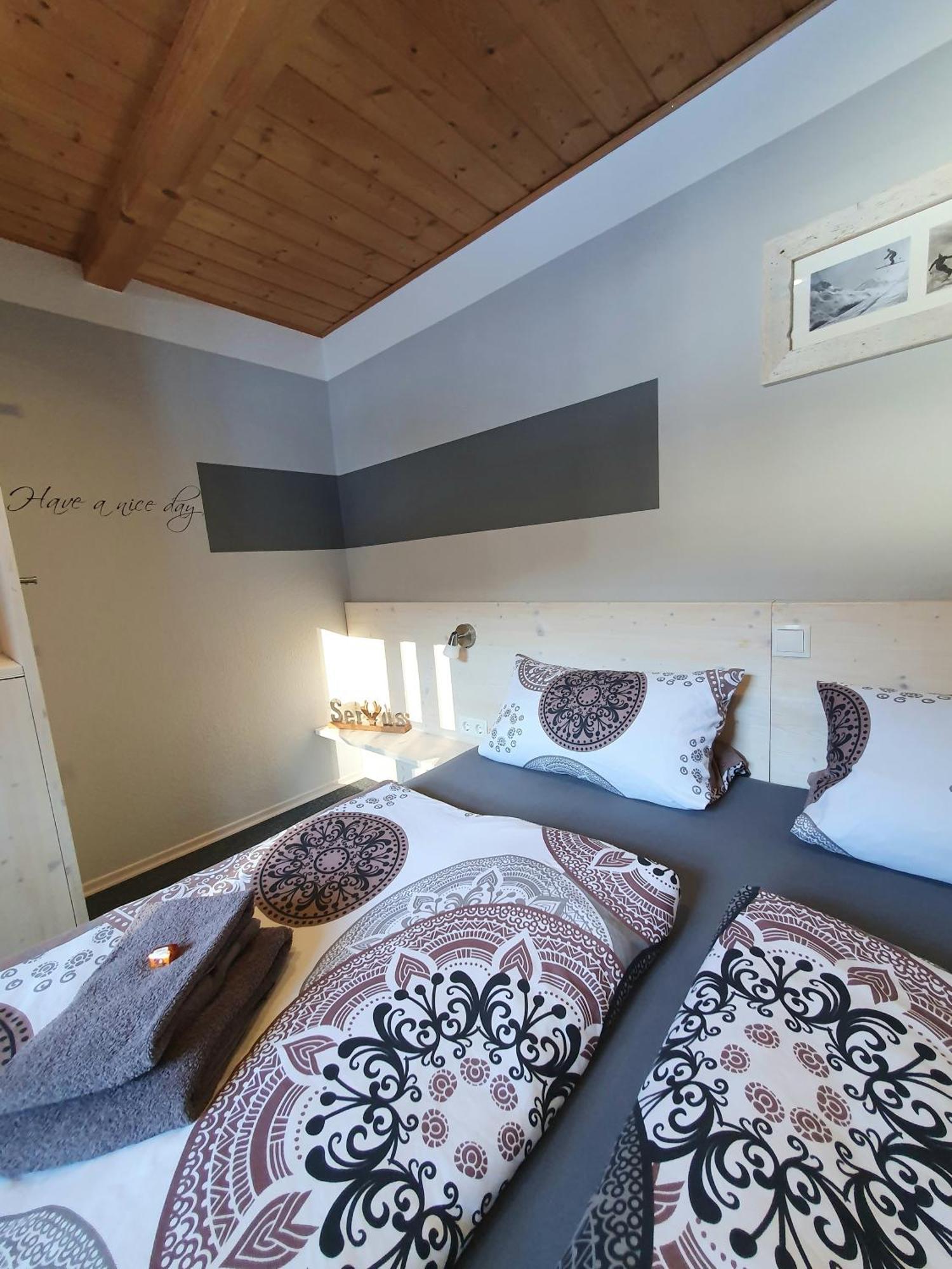 Haus Idili Apartment Sankt Gallenkirch Bagian luar foto